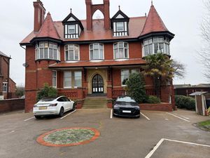 Photo 30- click for photo gallery